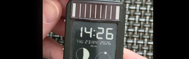 This open-source E-Ink smartwatch project trades features for extreme battery life