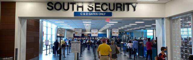 The 2.56 Million Flyers Screened Sunday at U.S. Airports Was a Pandemic High