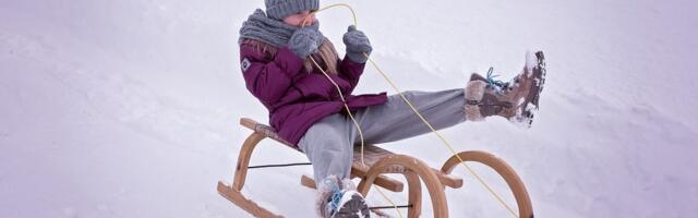 Solana Plunges 14%, XRP, Dogecoin Down 8% as Crypto Market Sell-Off Worsens