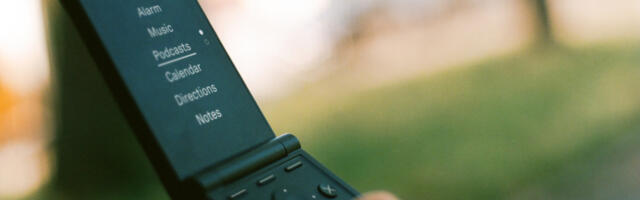 The Light Flip is a minimalist flip phone that leaves out all those distracting apps