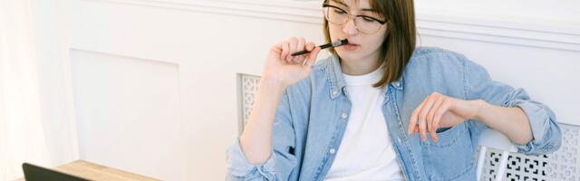 9 phrases people with genuine intellectual depth use in conversation that reveal they think about the world differently than most people