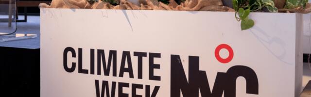 Airlines Push Green Jet Fuel in New York as Trump Calls Climate Change a ‘Con Job’