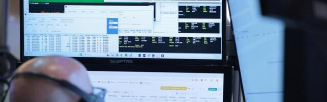 Bitcoin tops $72,000, but Circle and Bullish drop sharply after downgrades