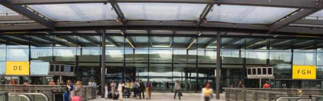 Air Travelers to UK Warned of Delays as Passport Control Staff Strike