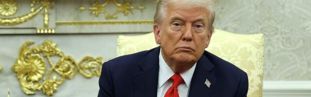 Trump administration signals it will continue mass firings as government shutdown drags on