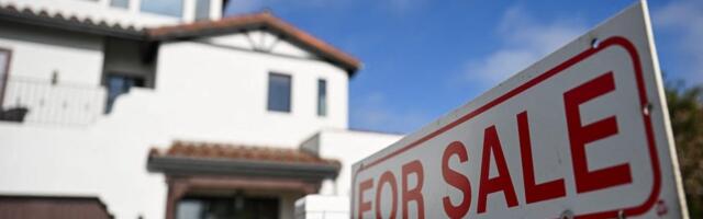 Wealthy home sellers are using a risky enticement to drum up buyer interest