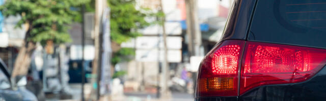 Do You Need To Signal If You're Already In A Turn Lane? What CA Law Says