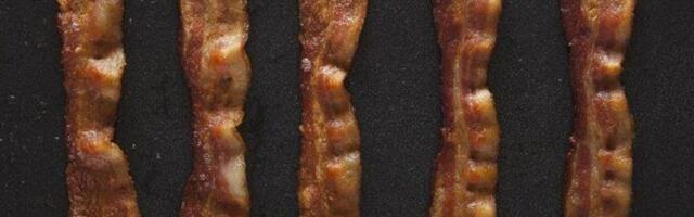 The Secret to Perfectly Cooked Bacon Every Time Without the Mess