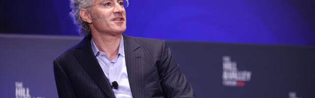 Palantir Has What OpenAI and Anthropic Want