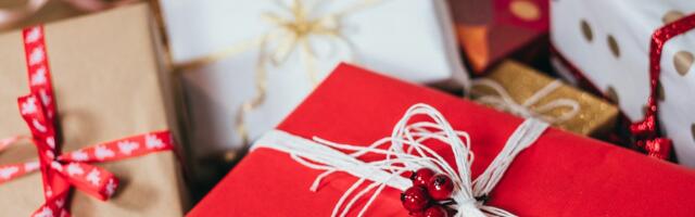 Three Ways Companies Can Choose Promotional Gifts That Stand Out