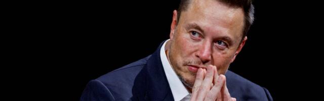 Elon Musk says he canceled his Netflix account — and urges his followers to as well