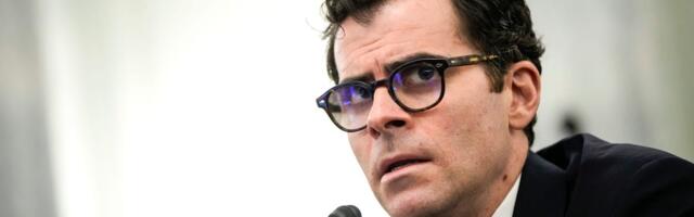 Instagram's head says the aesthetic that helped the app become popular is dead — and AI helped kill it