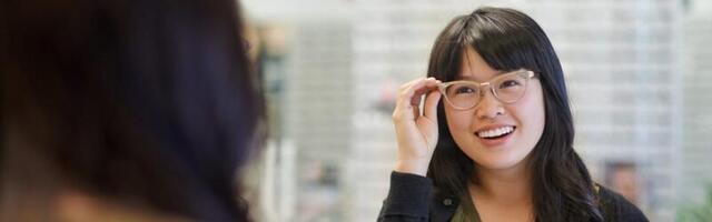 Getting New Glasses? This Is How to Pick the Best Glasses for Your Face Shape and Skin Color