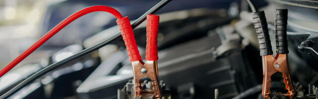 Does Revving Your Engine Really Jump A Car Battery Faster?