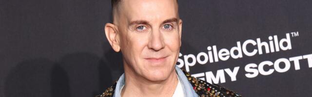 Fashion designer Jeremy Scott gets a huge cheer after ripping up his AI-written commencement speech