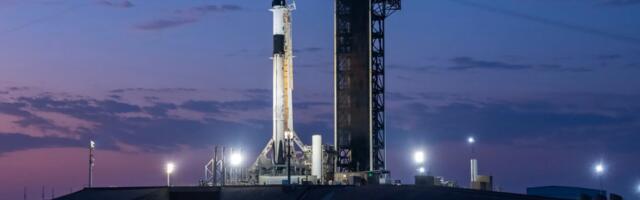 SpaceX needs good weather for Wednesday’s crewed launch. Here’s how it’s looking