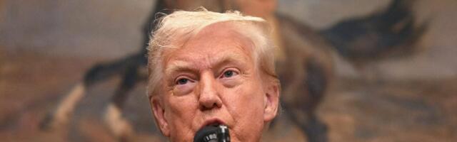 The effort to ban congressional stock trading has a Trump problem