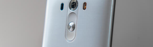 Woman wins $200,000 case after her phone started a house fire while charging