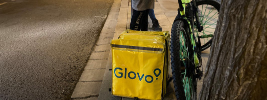 Spain agrees on labor reform that will recognize delivery platform riders as employees