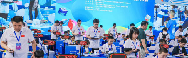 Cпидкубинг признан в Китае официальным видом спорта. Ждем кубик Рубика на Олимпиаде?