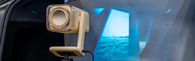 Aurzen’s CES lineup takes portable projection to the next level