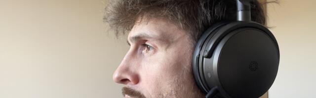 Our own review gave the Audeze Maxwell 2 four stars, but it's such a brilliant gaming headset that I would have given it five