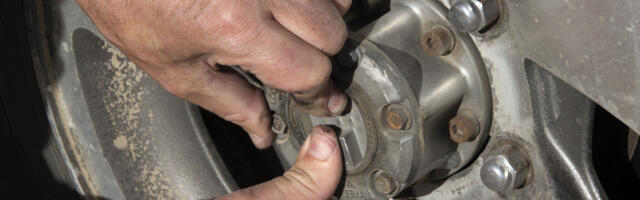 How Do The Locking Hubs On 4x4 Wheels And Tires Work?
