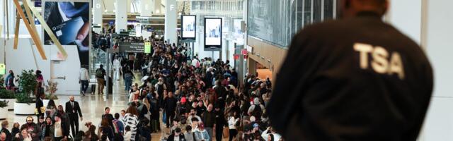 TSA agents are finally getting some back pay