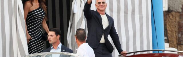 Jeff Bezos and Lauren Sanchez's star-studded wedding guest list