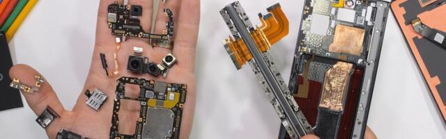 Watch the Honor Magic V2 get assembled on video