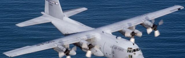 This Is The Largest Plane To Ever Land On An Aircraft Carrier (And What It's Used For)