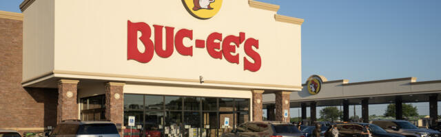 Definitely Think Twice Before Parking Your RV Overnight At A Buc-Ee's