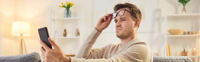 8 social media habits that instantly tell people you lack class (even with a curated feed)