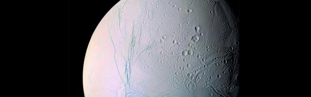 More Evidence Emerges That One of Saturn’s Moons Could Harbor Life