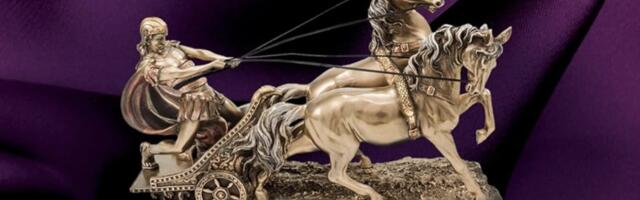 How to read Murder in Purple and Gold online from anywhere