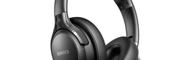 They Look Like Bose Headphones, But They Cost Only $19 And Have 30,000 Five-Star Reviews on Amazon