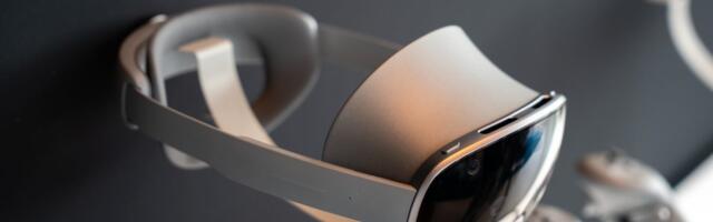 Galaxy XR Launch Reactions: $1,800 Headset With No Controllers?