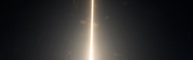 SpaceX’s Starship booster appears to burst apart in ground test