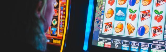 UKGC data shows shifting UK gambling behavior as revenue nears $1.9B