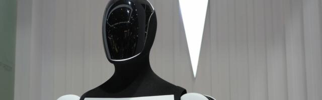 Tesla Optimus robot falls over, goes viral