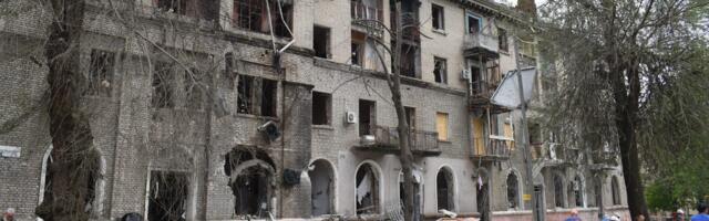 'Thank God I'm alive:' A Russian attack tore open this Ukrainian neighborhood, but residents quickly scrambled to pick up the pieces