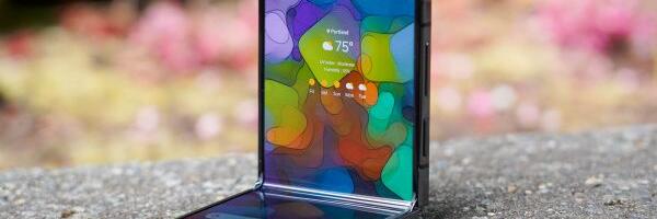 Samsung Galaxy Z Flip 5 Review: I Wanted to Like the Big Cover Screen