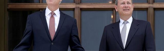 The Supreme Court appeared lost in a massive case about free speech online