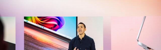 Microsoft’s consumer marketing chief to leave next year