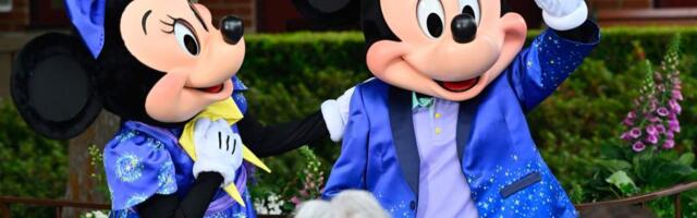 Mickey, Minnie and other Disneyland character performers move one step closer to unionizing