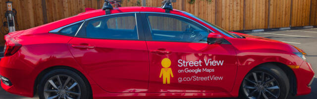 Google Street View captured this man naked at home, and now he’s $12,500 richer