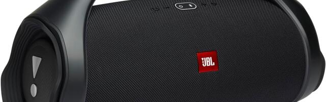 The JBL Boombox 2 Is at Its Lowest Price of the Year for Post-Cyber Monday