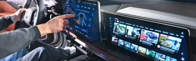 In the New BMW 7 Series, Even the Windshield Is Part Screen