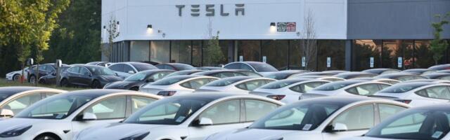 Sorry to owners of older Teslas — your car won't be fully autonomous