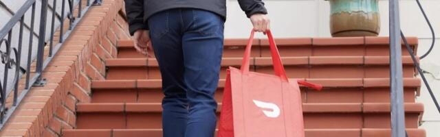 Treat yourself this Monday with a DoorDash gift card on sale